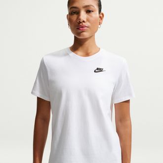 Nike Womens Nike Sportswear Club Essentials T-Shirt in Black | DX7902-010
