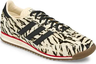 adidas SL 72 Sneaker in Wonder White/Black/Scarlet at Nordstrom, Size 10.5