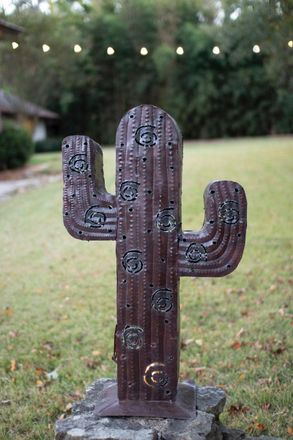 Kalalou Iron Cactus Luminary