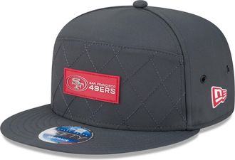 New Era Mens Charcoal San Francisco 49ers 2025 Sideline Cold Weather Split Panel 9FIFTY Snapback Hat