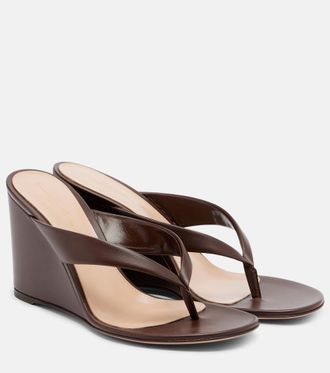 Gianvito Rossi Leather wedge thong sandals