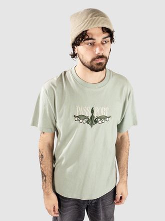Pass Port Lily of The Valley T-Shirt groen