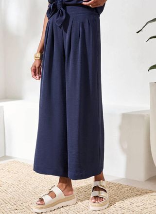 Tribal Flowy Elastic Waist Crop Pant In Nautical