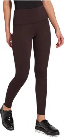 Lyss&eacute; Womens Signature Center Seam Legging In Double Espresso