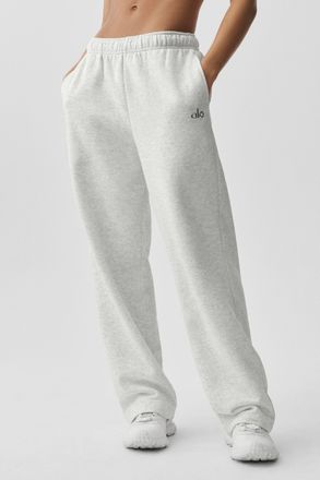 Alo | Accolade Straight Leg Sweatpant in White Heather, Size: Medium