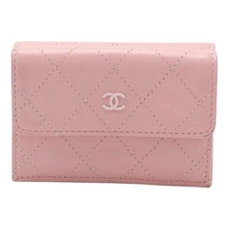 Chanel Pre-owned Wallets, female, Pink, Size: ONE SIZE Pre-owned Matelasse Calfskin Trifold Wallet