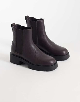 Calvin Klein stivaletto Chelsea in pelle con suola spessa e texture granata, marrone fudge
