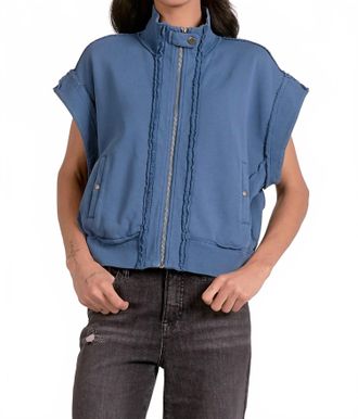Elan Zippered Capsleeve Vest In Blue