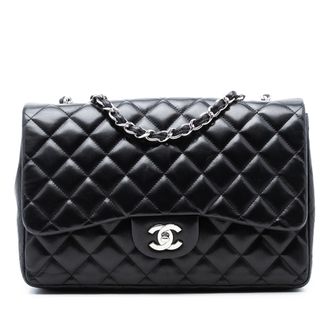 Chanel Pre-owned Womens Jumbo Classic Lambskin Single Flap - Black Leather - One Size