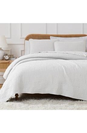 Southshore Fine Linens Grid Oversized Quilt Set in White at Nordstrom Rack, Size King/california King