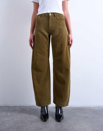 Topshop Barrel - Jeans a vita medio alta in tessuto a coste color miele-Marrone