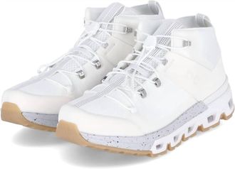 On Mens Cloudtrax Shoes In Undyed