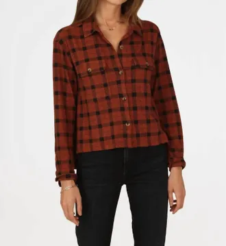 Dylan Beth Crop Shirt Jacket In Rusty Red Black
