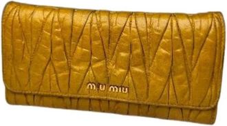 Miu Miu Pre-owned Vintage Matelass&eacute; Leder Portemonnee - Dames - Vintage Accessoires - Geel - ONE Size - Leer - Vintage