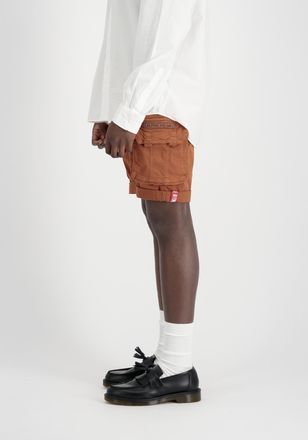 Alpha Industries Shorts ALPHA INDUSTRIES Crew Short, Herren, Gr. 30, Normalgr&ouml;ssen, braun (hazel braun), Obermaterial: 98% Baumwolle, 2% Elastan; Futter: 100% Baumwoll