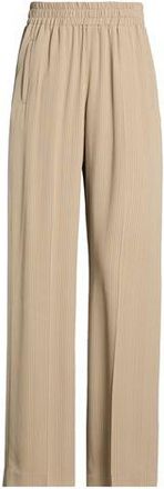 Golden Goose BOTTOMWEAR - Pantaloni su YOOX.COM