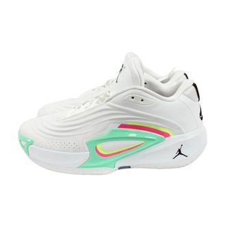 Nike Sport Shoes, male, White, Size: 9 1/2 US Luka 3