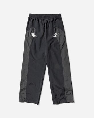 Umbro Guarding Track Pants Black / Charcoal