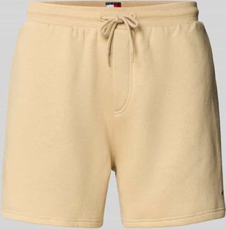Tommy Jeans Regular Fit Shorts aus Baumwoll-Mix in Beige, Gr&ouml;&szlig;e XXL