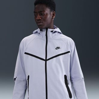 Nike Mens Tech Woven Jacket in Grey | HM7151-057