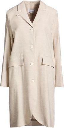 Rialto 48 COATS & JACKETS - Overcoats & Trench Coats sur YOOX.COM
