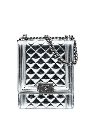 Chanel 2018-2019 Quilted Metallic Calfskin North South Boy Flap crossbody bag - Argento