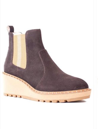 Cecelia New York Womens Gemma Boots In Brown