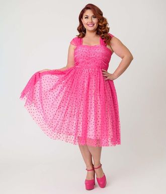Unique Vintage Plus Size Garden State Swing Dress in Pink W/tiny Hearts at Nordstrom, Size 1X