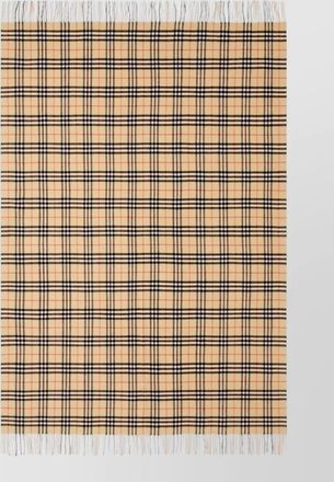Burberry checked pattern scarf fringed edges design