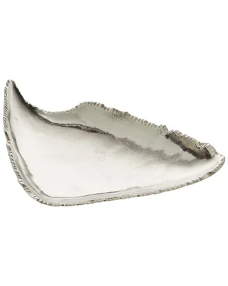 CosmoLiving by Cosmopolitan Cosmoliving By Cosmopolitan Silver Aluminum Live Edge Tray