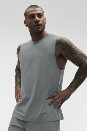 Alo | Conquer Muscle Tank Top in Monument, Size: Medium