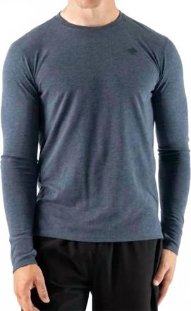 Rabbit Men Outrun Long Sleeve Tee In Dress Blues