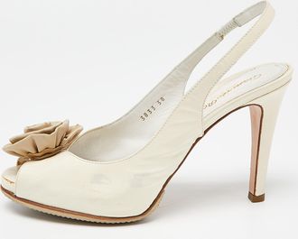 Gianvito Rossi Off White Patent Leather Flower Applique Peep Toe Slingback Pumps