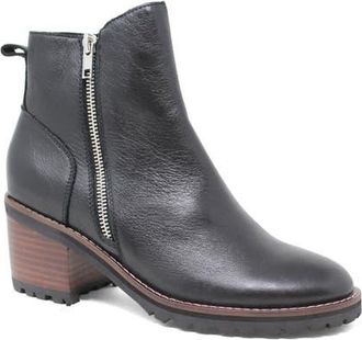 Django & Juliette Birdi Heel Boot in Black Leather at Nordstrom, Size 39