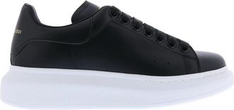Alexander McQueen Oversized Sneakers - Dames - Sneakers - Zwart - 35 1/2 EU - Leer - Schoenen