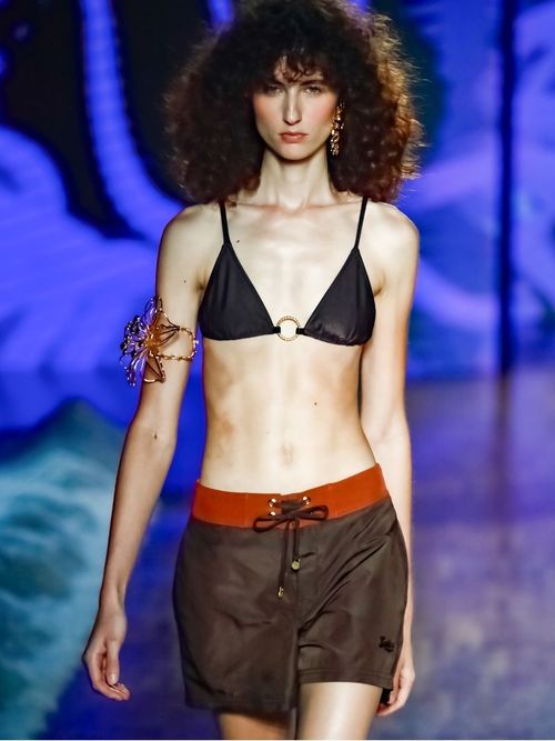 costumi per seno piccolo