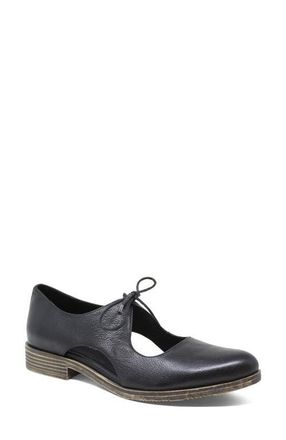 Django & Juliette Keeria Low Lace Flat in Black Leather at Nordstrom, Size 40