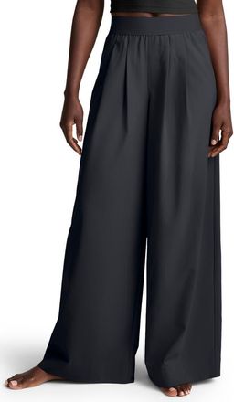 Beyond Yoga Pleated Wide Leg Pants in Nocturnal Navy at Nordstrom, Size X-Large