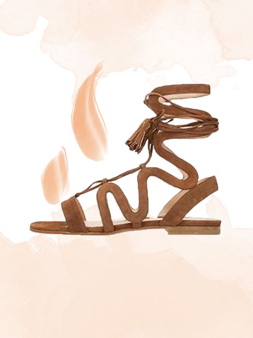 Sandali marroni e smalto pesca