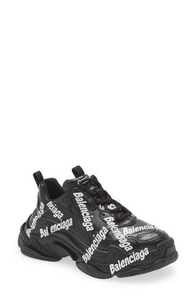 Balenciaga Triple S Sneaker in Black/White at Nordstrom, Size 7Us
