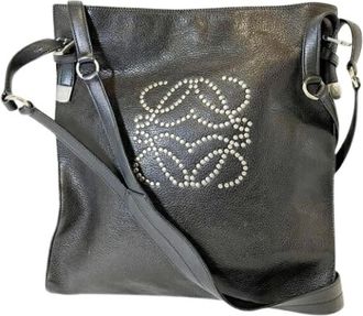 Loewe Pre-owned Cross Body Bags, female, Black, Size: ONE SIZE Pre-owned Leather shoulder-bags