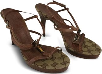 Gucci Pumps con monogramma - Marrone