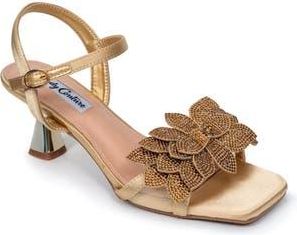 Lady Couture Lorin Ankle Strap Sandal in Gold at Nordstrom Rack, Size 10