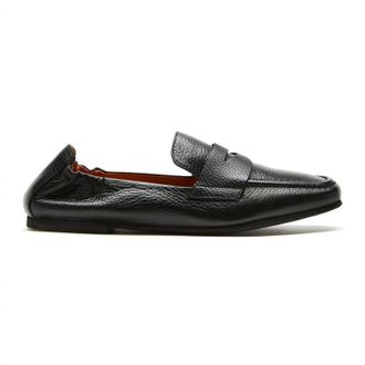 La Canadienne Womens Kitson Loafer In Black Leather