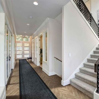 Runrug Hallway Carpet Runner Rug - Hardwearing & Durable, 7mm - Inca in Black | Size: 80 cm x 300 cm