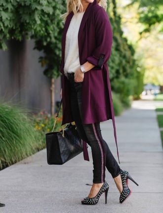 Lyss&eacute; Pearl Trench Coat In Fig