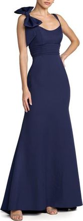 Mac Duggal Petite Sleeveless Crepe Gown with Scoop Neck and Bow Detail in Navy at Nordstrom, Size 10