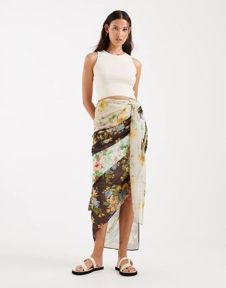 Asos Gonna lunga drappeggiata in chiffon con stampa mista in coordinato-Multicolore
