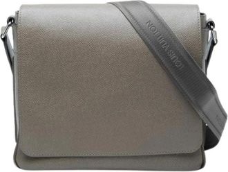Louis Vuitton Pre-owned Cross Body Bags, female, Brown, Size: ONE SIZE Pre-owned The Roman PM
