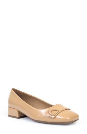 Aerosoles Isai Pump in Beige Bisque Faux Leather at Nordstrom Rack, Size 9.5